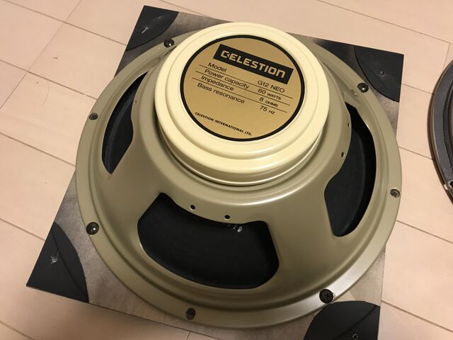 ☆Fender BASSMAN20にCelestion Neo Creamback搭載！ : ジナパパ