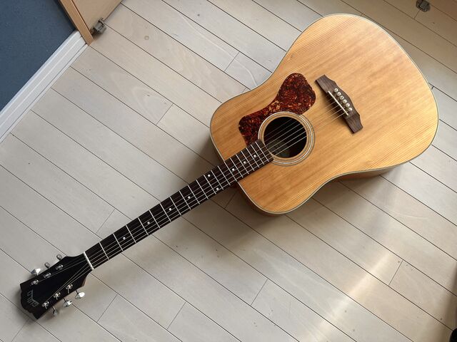 ☆GUILDのエレアコ D-240E Limited Flamed Mahogany : ジナパパ