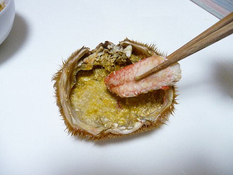 カニミソをつけて・・・