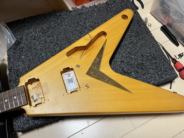 Epiphone フライングV コリーナV 楽天市場】（お取り寄せ商品）Epiphone 1958 Korina Flying V