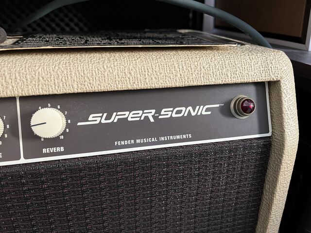 ☆Fender Super Sonic 60 のレビュー！ : ジナパパ一家の何てことない日常