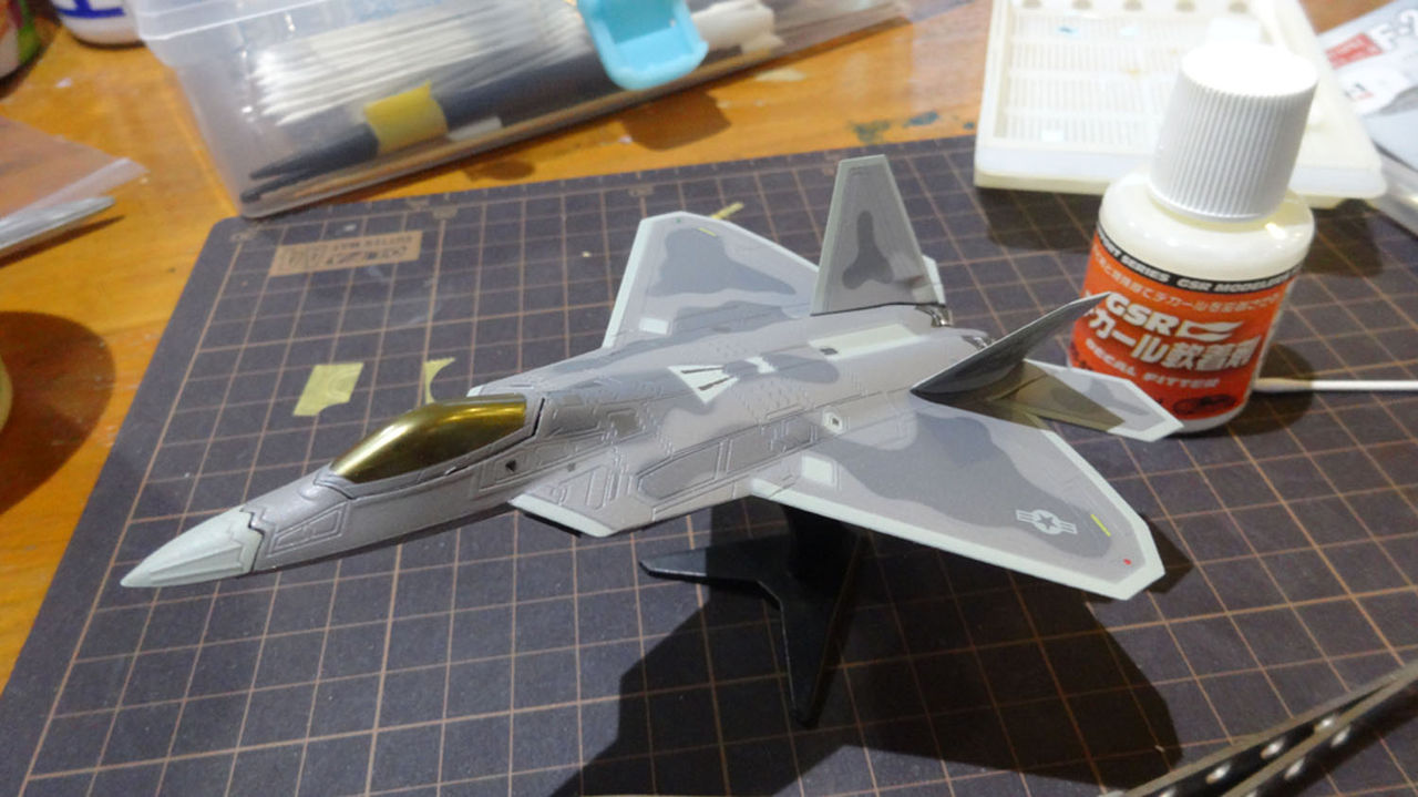 エフトイズ食玩 1/144 F－22ラプター : いちろー!模型のblog