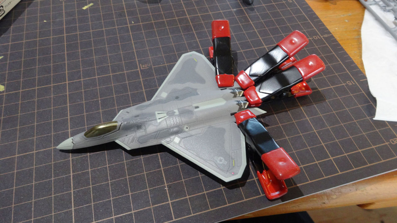 エフトイズ食玩 1/144 F－22ラプター : いちろー!模型のblog