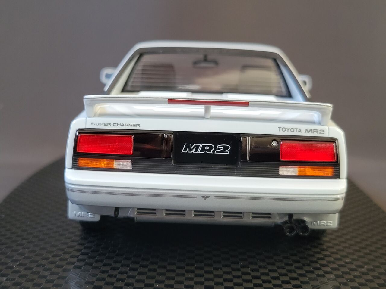 トヨタ　MR-2 AW-11 テール左右　新品 Yahoo!オークション -「aw11 テール」(パーツ) の落札相場・落札価格