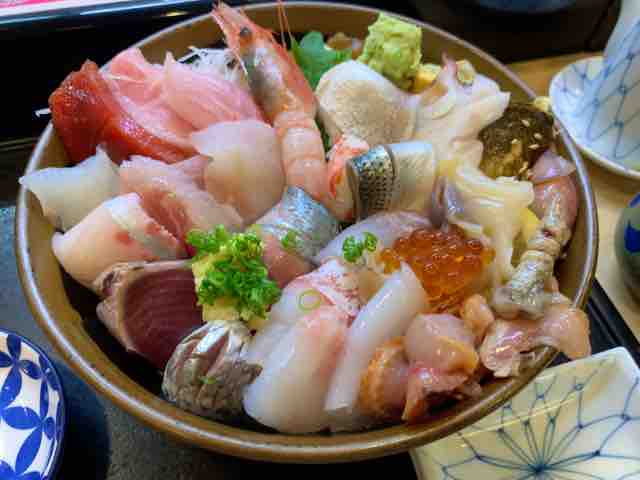 ちらし 魚河岸寿司 1650円 西葛西 ぽちたまの日記 ちらし 魚河岸寿司 1650円 西葛西 ぽちたまの日記