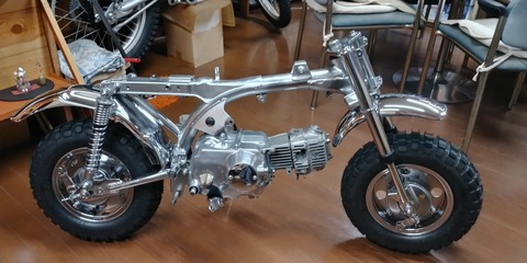 4c109aea-s.jpg