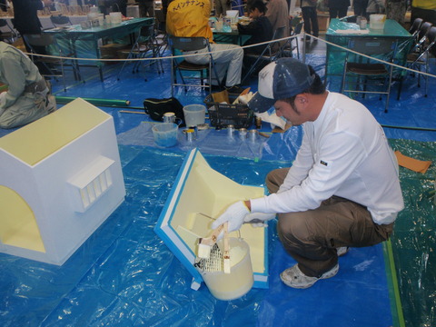 技能まつり 作業中