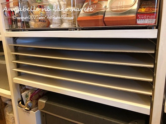 アンティーク調　テーブル　サイドテーブル　陳列棚　飾り棚　ビーダーマイヤー様式 アンティーク調テーブルサイドテーブル陳列棚飾り棚ビーダー