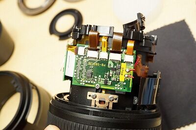 Nikon AF-S 85mm f3.5G ED VR（前玉にホコリ） Amazon.com : Nikon AF-S DX Micro NIKKOR 85mm f/3.5G ED Vibration