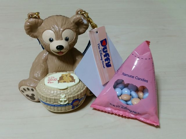ラムネキャンディー ミニスナックケース付き 年パス無しのディズニーブログ