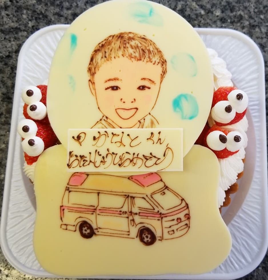 39454140_671910749830997_7511876089644318720_n