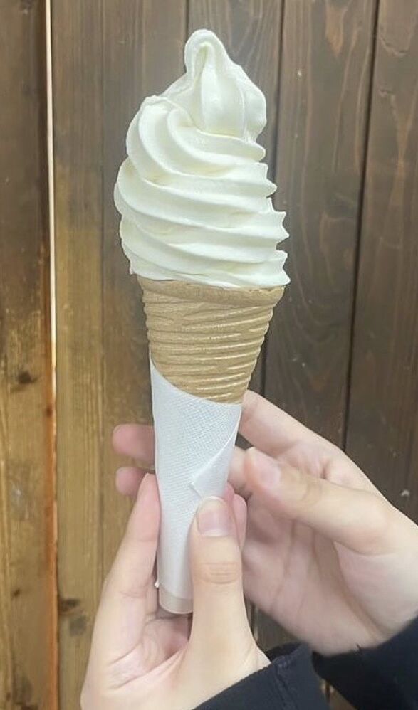 DBA3B854-6E3F-4DAB-8CAD-EB2A80BCD4F1