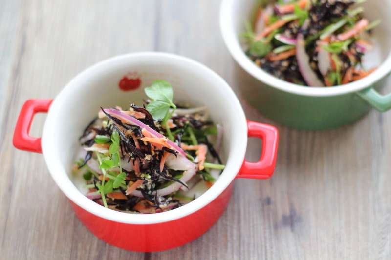 鉄分 葉酸の最強コンビで貧血女子におすすめ ひじきと豆苗のマヨポン和え レシピ ぽかぽかびより レシピ 作り方 コツ Powered By ライブドアブログ