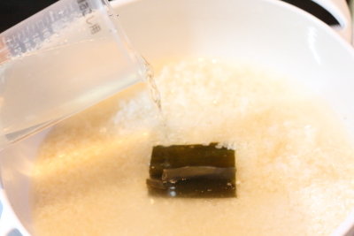 彩りきれいな豆ごはんの作り方 世界一軽い鋳物ホーロー鍋ユニロイ編 ぽかぽかびより レシピ 作り方 コツ Powered By ライブドアブログ 彩りきれいな豆ごはんの作り方 世界一軽い鋳物ホーロー鍋ユニロイ編 ぽかぽかびより レシピ 作り方 コツ Powered By ライブドアブログ