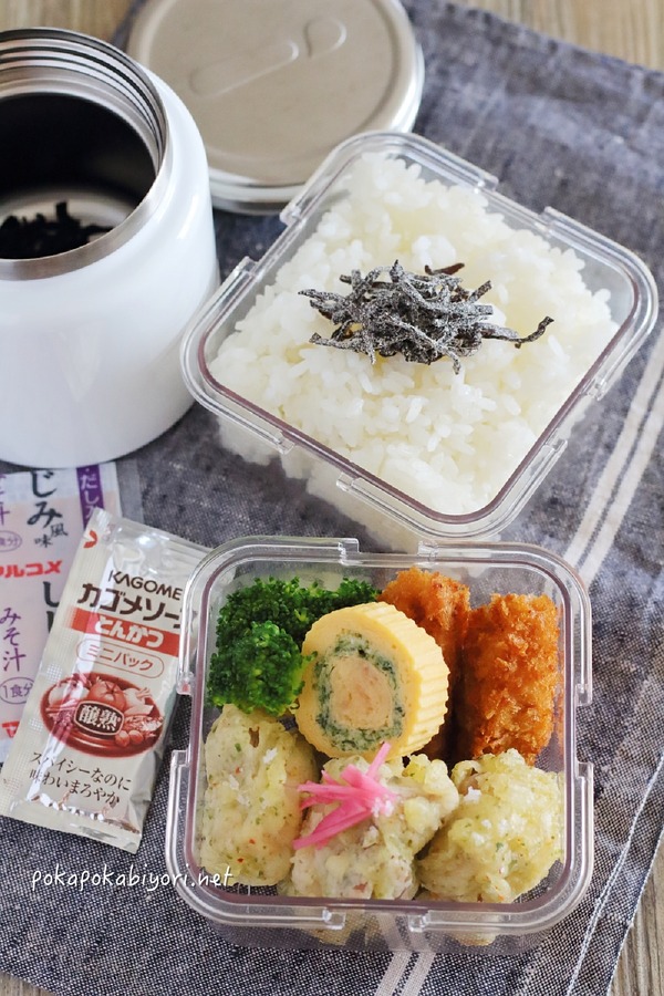 鶏天のタッパー弁当
