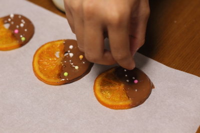 ネーブルオレンジでキラキラ オランジェット 天板1枚で20個 友チョコに ぽかぽかびより レシピ 作り方 コツ Powered By ライブドアブログ ネーブルオレンジでキラキラ オランジェット 天板1枚で20個 友チョコに ぽかぽかびより レシピ 作り方 コツ Powered By ライブドアブログ
