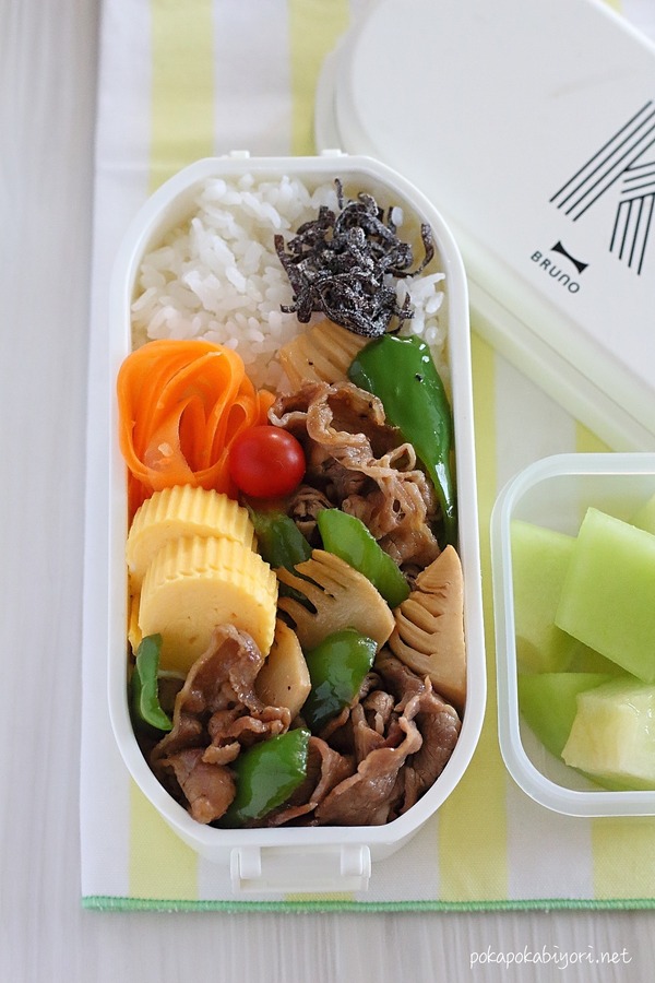 青椒肉絲の高校生弁当