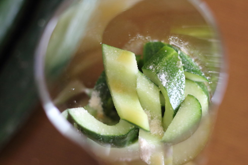 こだわりのレシピ やみつきキュウリ 鶏ガラスープの素使用 びっくりの大きさに育ったきゅうりもおいしく調理 ぽかぽかびより レシピ 作り方 コツ Powered By ライブドアブログ こだわりのレシピ やみつきキュウリ 鶏ガラスープの素使用 びっくりの大きさに育ったきゅうりもおいしく調理 ぽかぽかびより レシピ 作り方 コツ Powered By ライブドアブログ