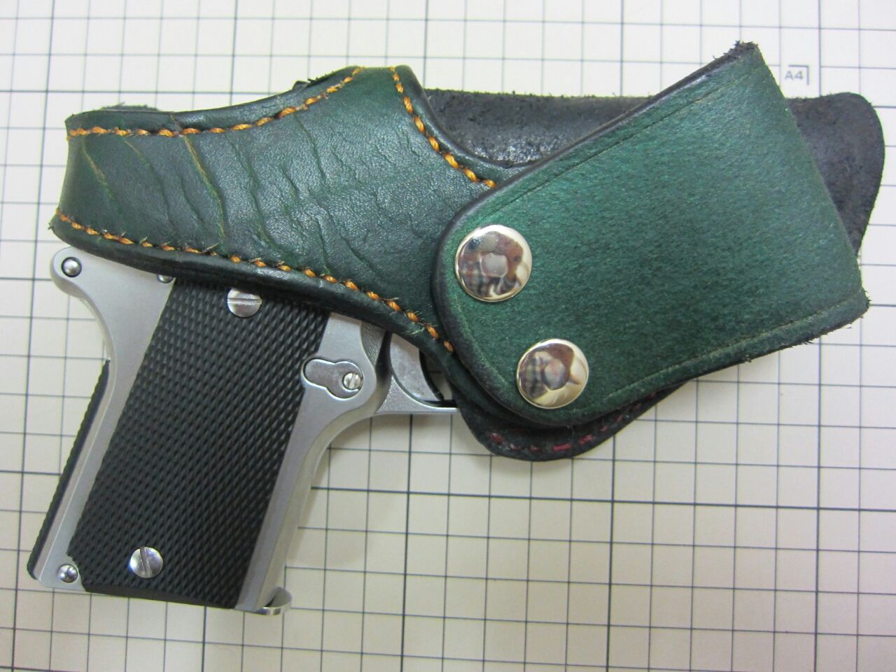 玄関先迄納品 Fb右1057 レザー製 ホルスター 2点まとめ 長期保管品