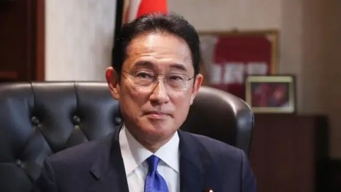 岸田文雄
