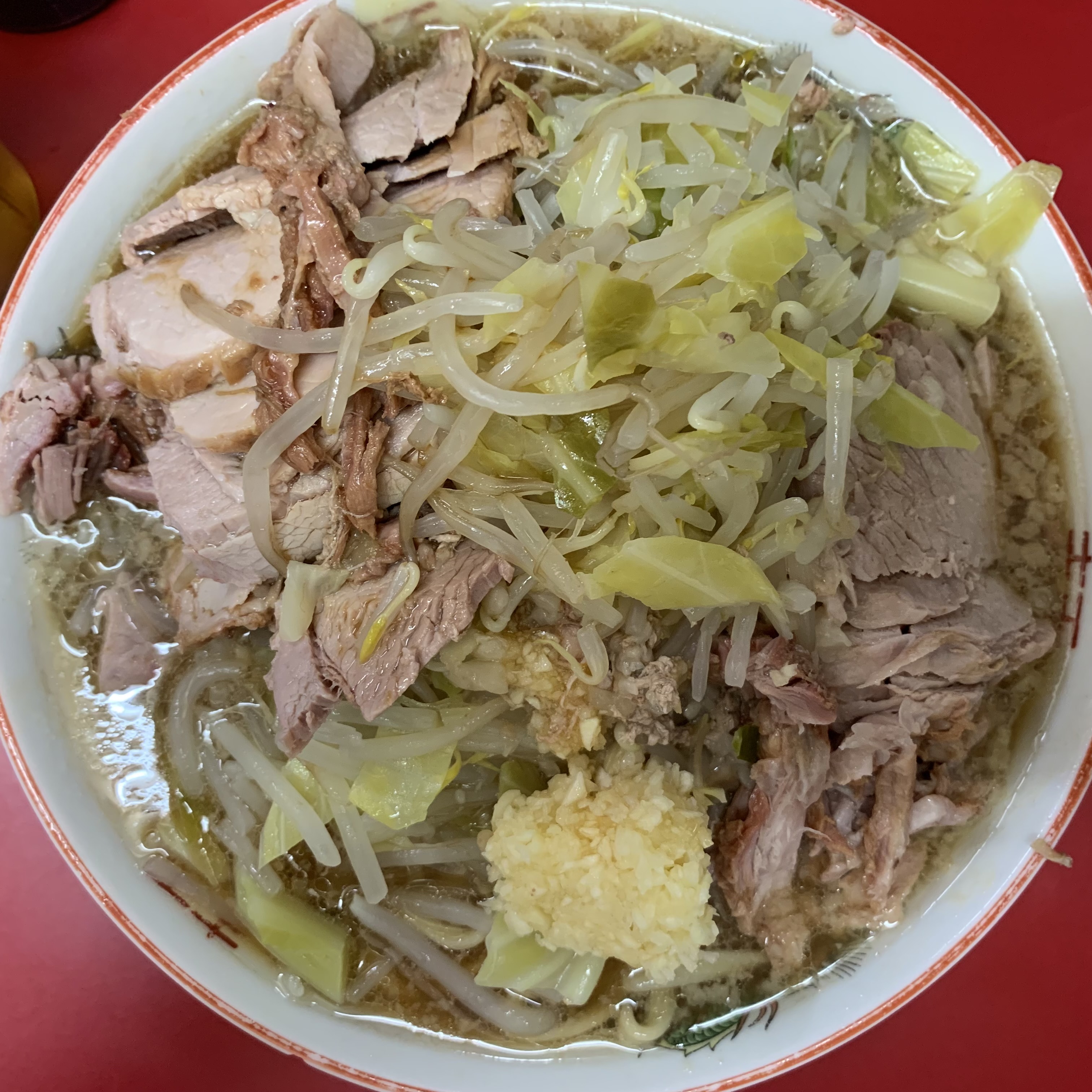 ラーメン二郎目黒店の時計