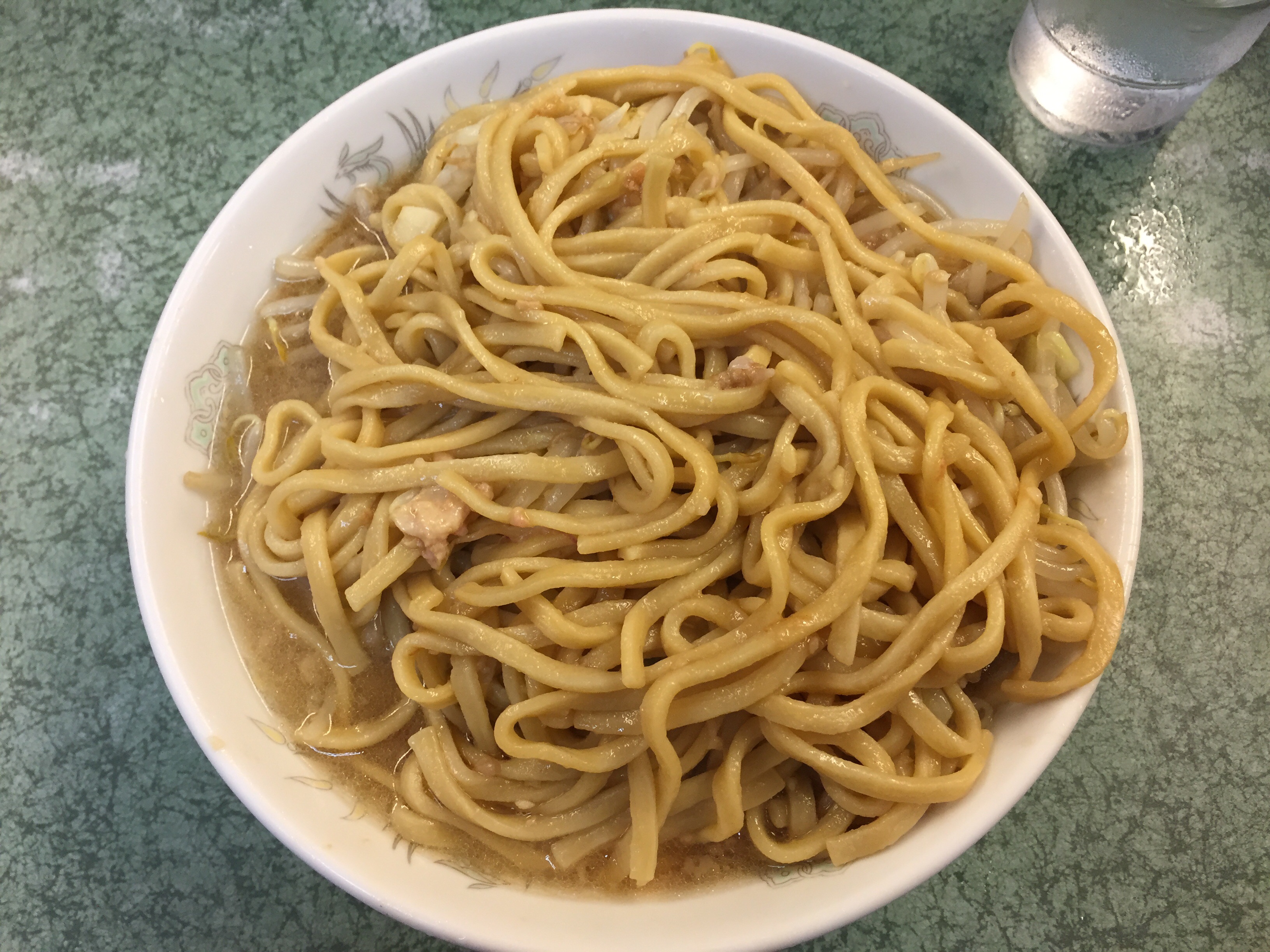 ラーメン二郎 新宿小滝橋通り店 愛国くんの備忘録