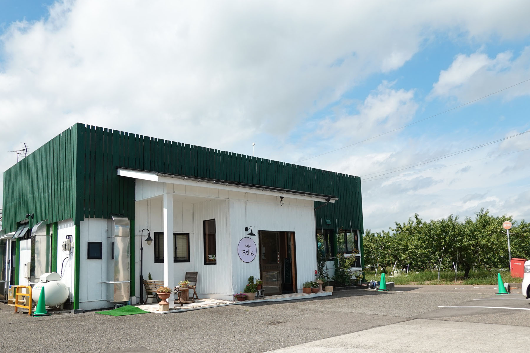 店内わんこOK】新潟市南区白根地区にできたcafe Felizさん : 黒ぽめ