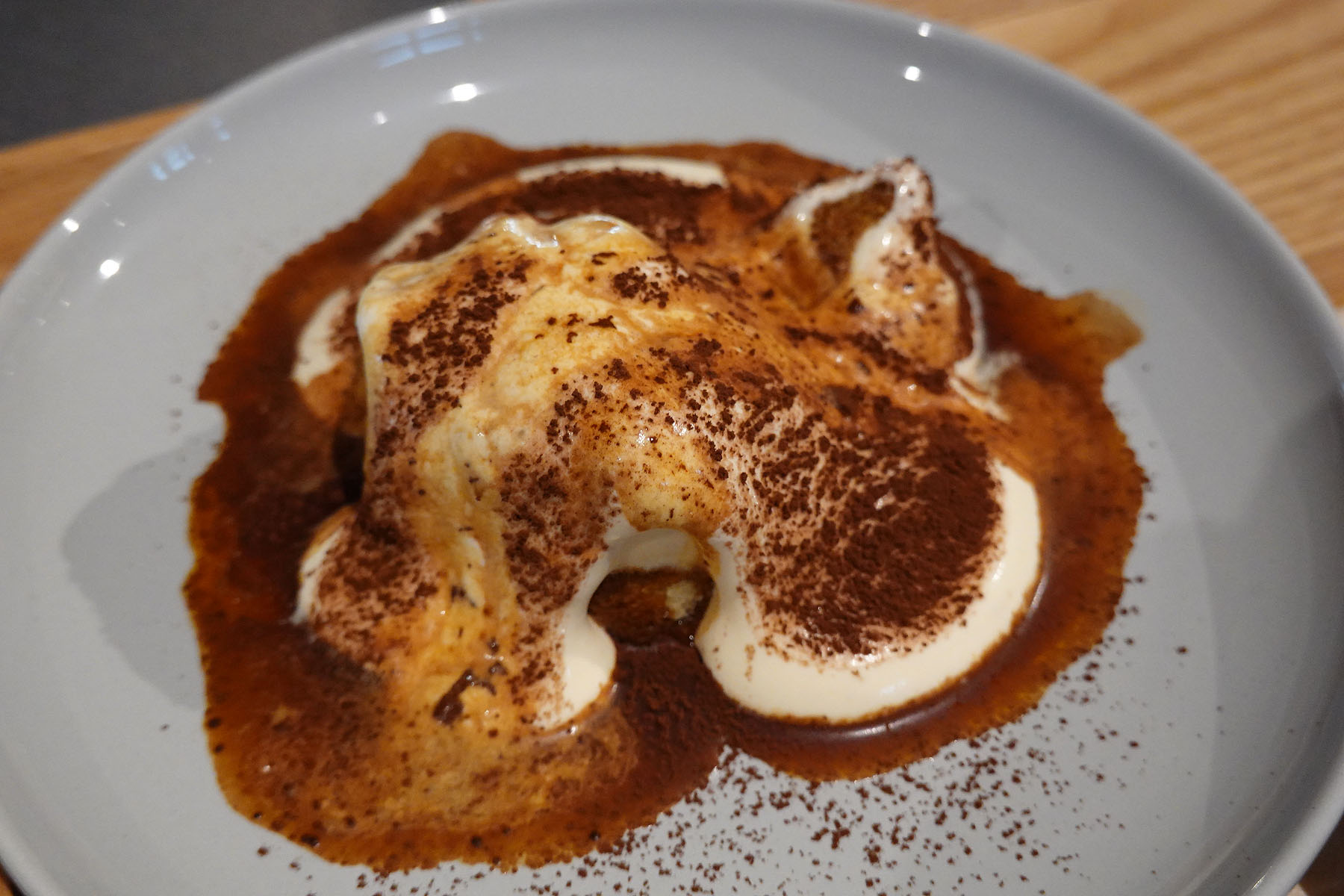 店内わんこOK】G.labさん2Fのヒロティラミス : 黒ぽめ！あんことおはぎ