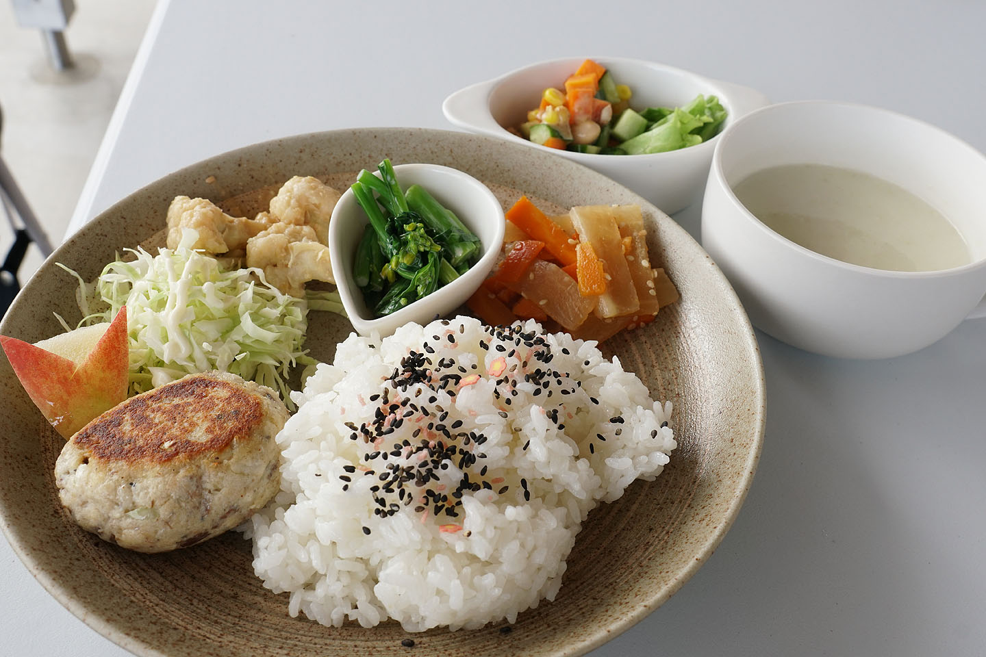 黒ぽめあんこ と 黒ぽめおはぎ テラスわんこok 移転リニューアルした花茶花茶さん