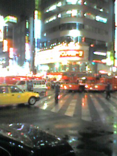 新宿ドンキで火事2