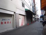 ニノミヤ_営業最終日_路地側