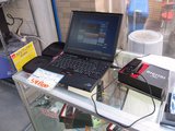 iPodnano似_9800円_ETSなんば店_PCとUSB接続中