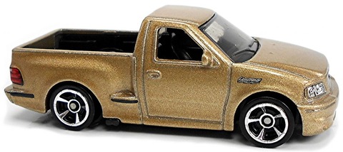 Ford-F-150-SVT-Lightning-b-1024x456