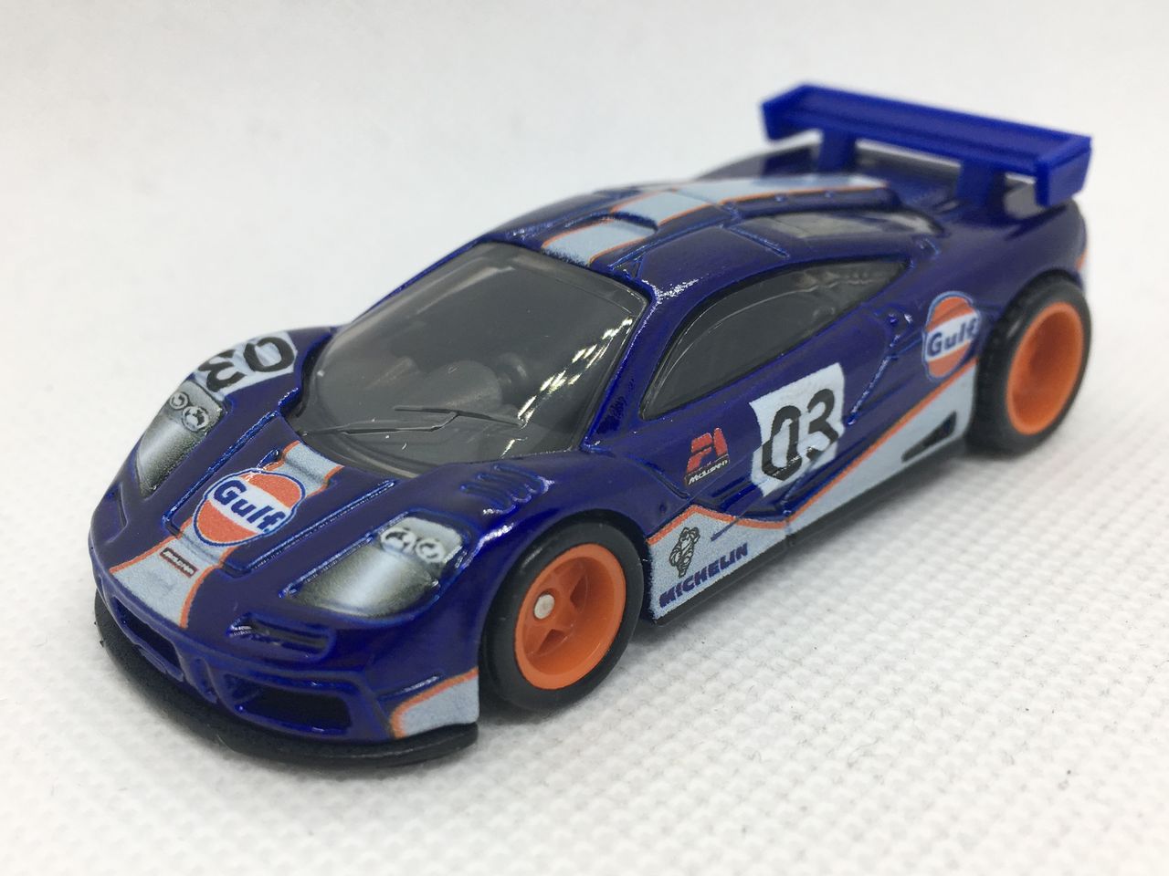hot wheels mclaren f1 gtr gulf