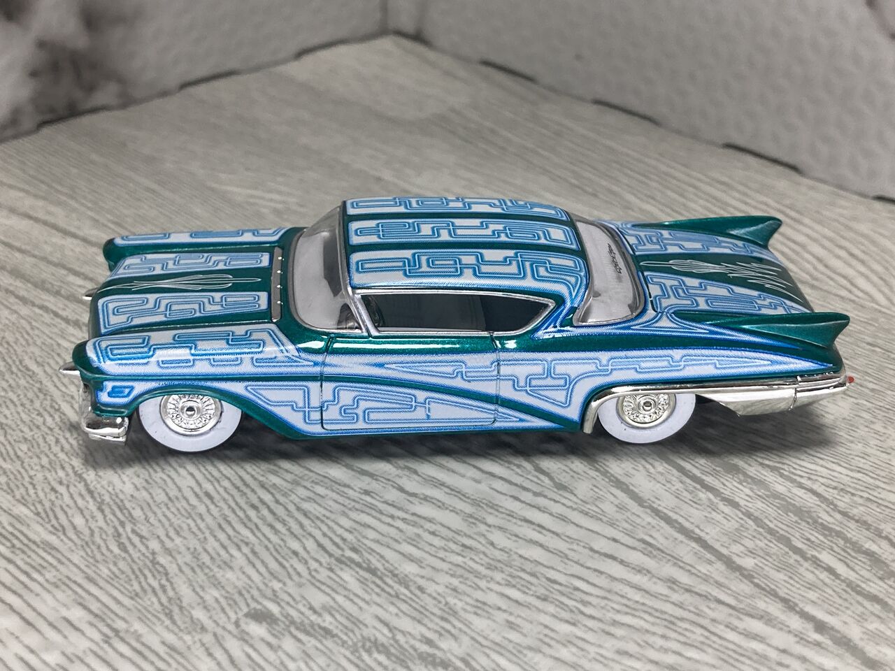 ブリバリ☆ 57 Cadillac / Troy Lee Designs / ホットウィール / Hot