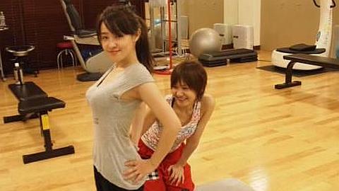 大沢あかねさんの巨乳がエロすぎる ポン吉の気になる話 芸能まとめ速報