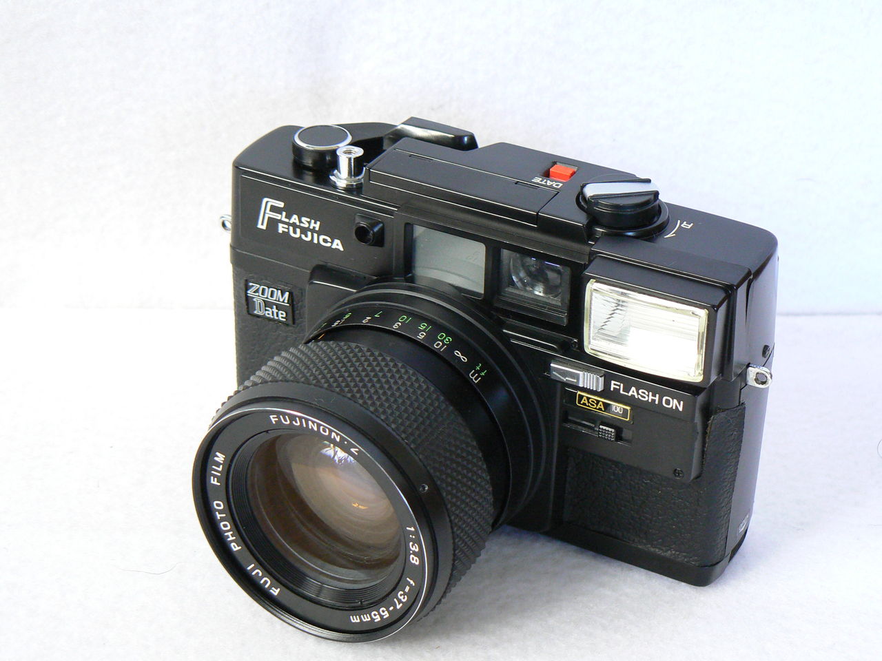 第106回目 フラッシュフジカズームデート : ポンコツとうさんの