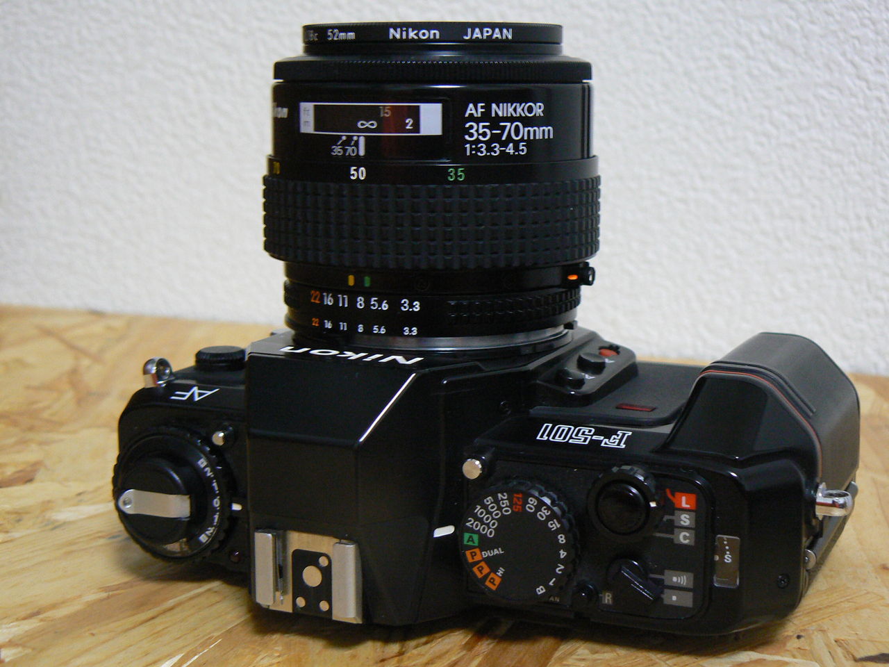 第49回目 ニコンF-501 : ポンコツとうさんの「カメラの写真」