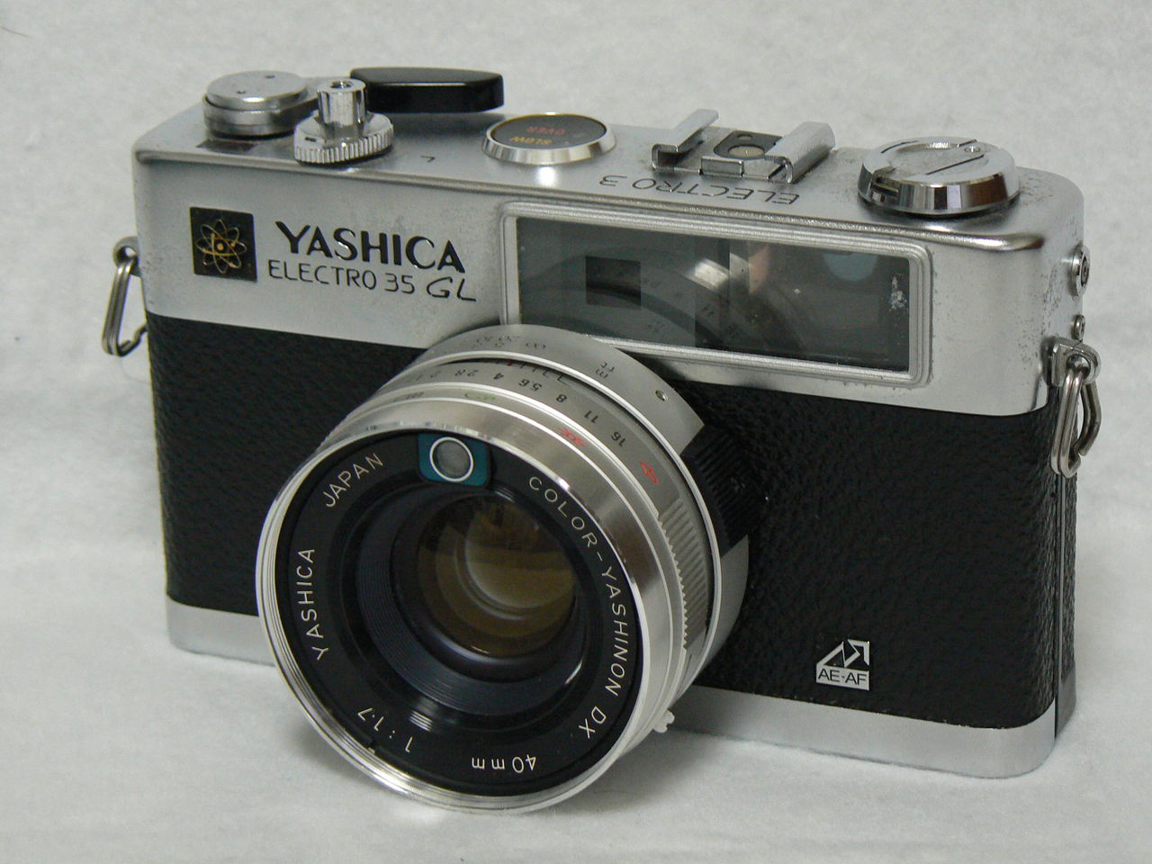 ヤシカエレクトロ35GL 初フィルムカメラ『YASHICA ELECTRO 35 GL』を勢いで購入しました