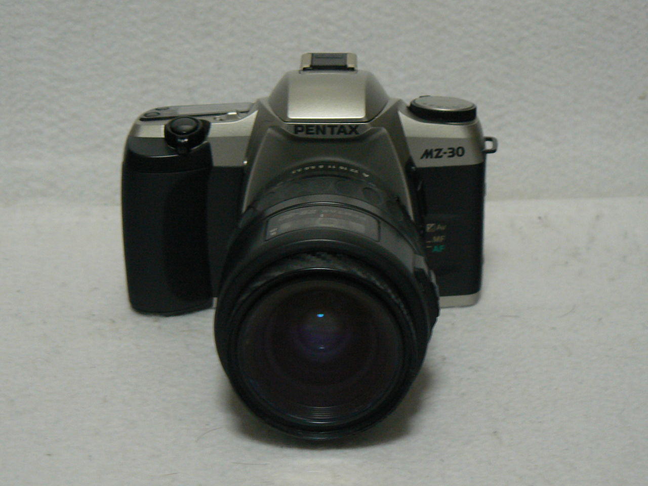 第164回目 ペンタックスMZ-30 : ポンコツとうさんの「カメラの写真」