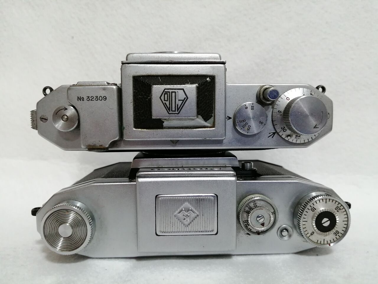 プラクティフレックス Praktiflex FX ドイツ製一眼レフカメラボディ プラクティフレックス Praktiflex FX ドイツ製一眼レフカメラ