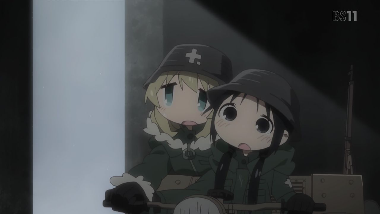 少女終末旅行 8話感想 月があんなに綺麗だから 2人の気持ち昂るのもきっと月の所為ね 画像 ポンポコにゅーす ファン特化型アニメ感想サイト