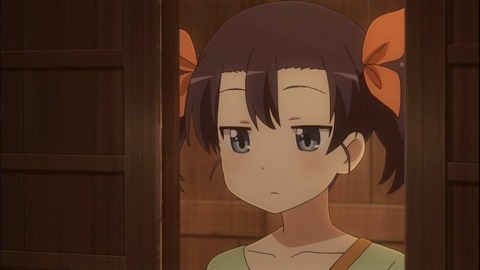 10 (28)