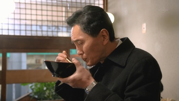 「孤独のグルメ」大晦日スペシャル 食べ納め！瀬戸内出張編 (11)