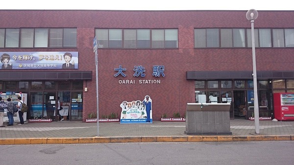 大洗に行ってきたから劇場版と交互に写真貼っていく (13)