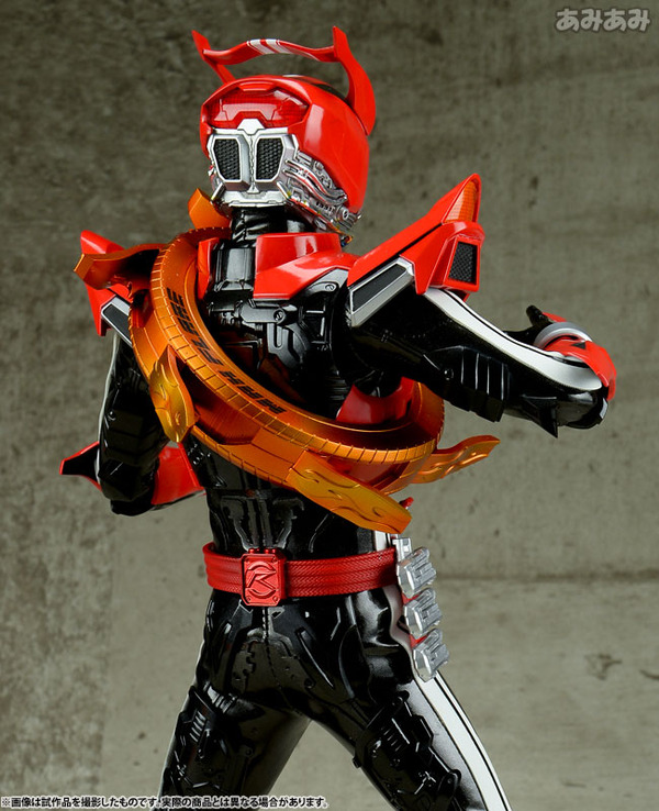 FIGURE-010414_24