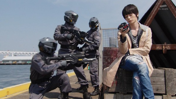 「仮面ライダービルド」2話 (28)