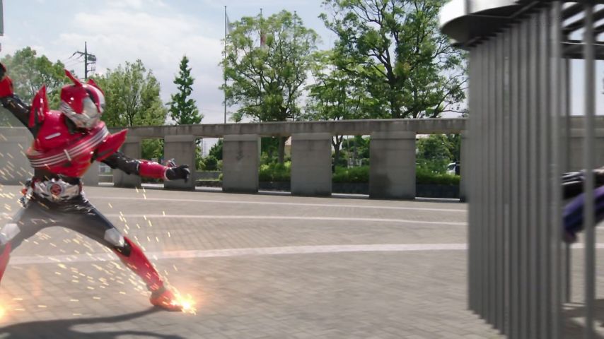 仮面ライダードライブ 2話感想 敵側の幹部キャラ登場 ベルトさんは元人間 画像追加版 ポンポコにゅーす ファン特化型アニメ感想サイト 仮面ライダードライブ 2話感想 敵側の幹部キャラ登場 ベルトさんは元人間 画像追加版 ポンポコにゅーす ファン特化型アニメ感想サイト