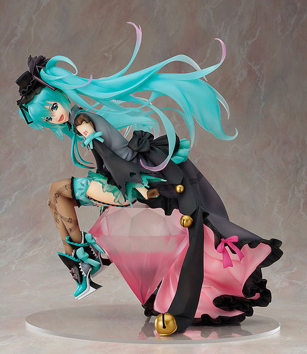 FIGURE-009645_01