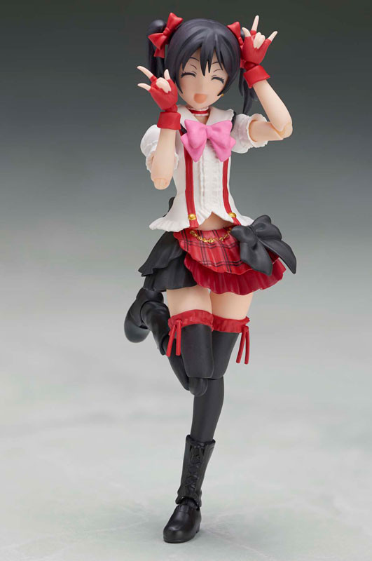 FIGURE-010988_06